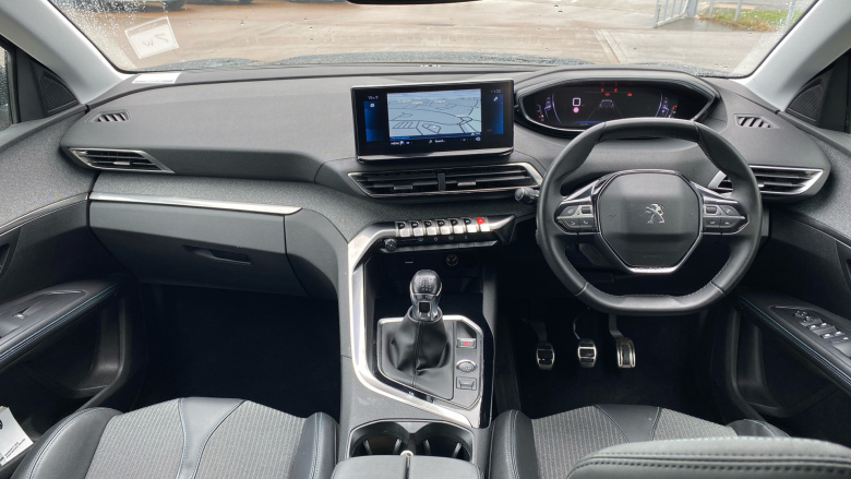 Peugeot 5008 1.2 PureTech Allure Premium+ 5dr Petrol Estate